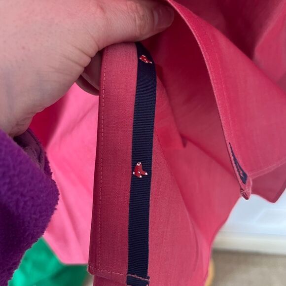 UNTUCKit MLB Series Boston Red Sox Cotton Wrinkle Free Button Down Shirt - Picture 11 of 11